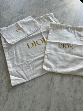 Dior White Cotton Drawstring Dust Bags with Gold Logo